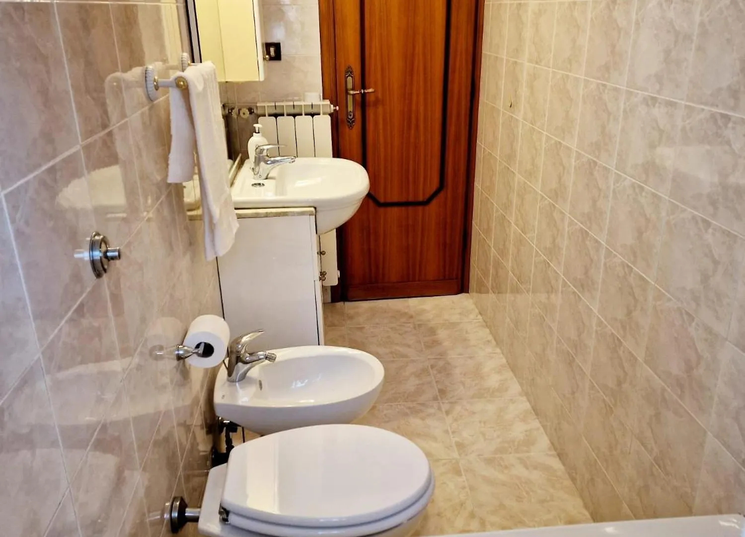 Apartment Appartamento-Castro Pretorio Rome