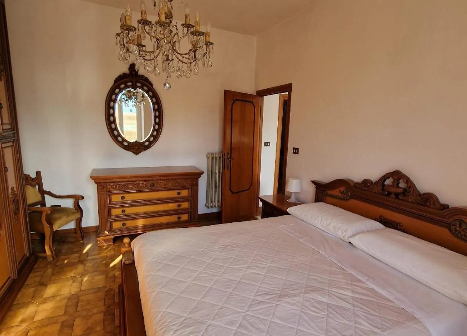 Apartment Appartamento-Castro Pretorio Rome